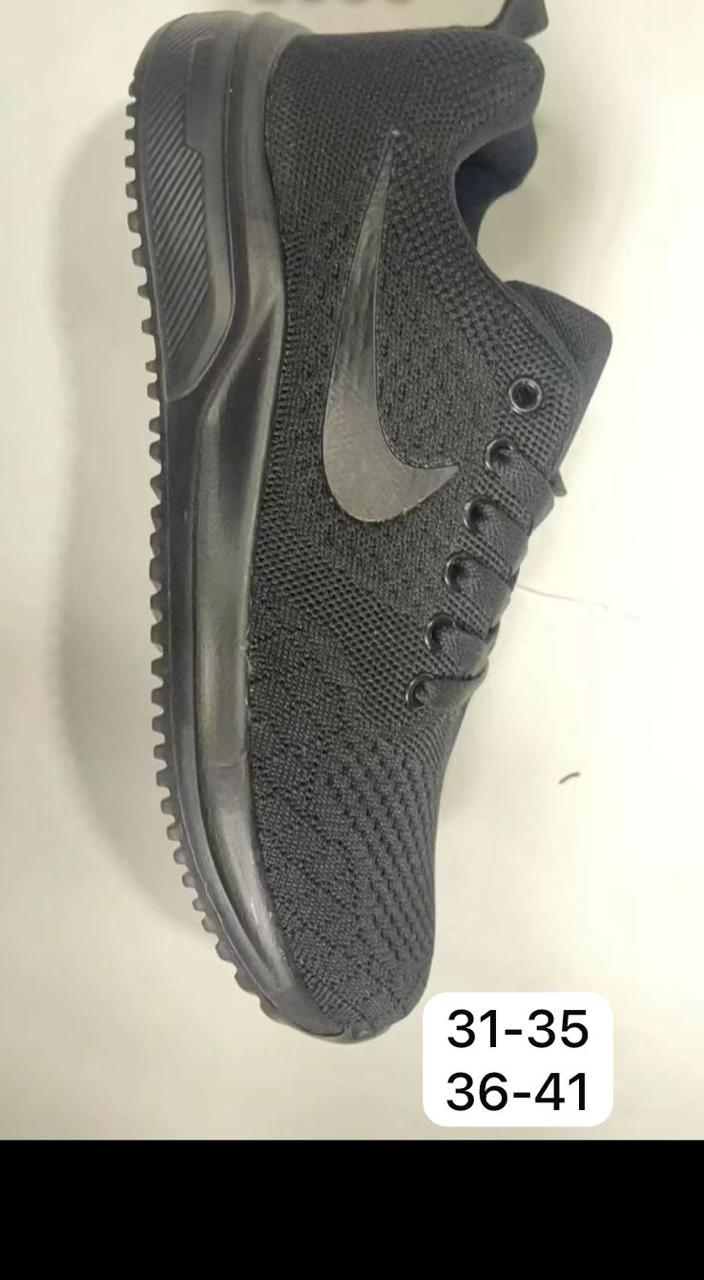 Unisex All-Black Mesh Running Sneakers