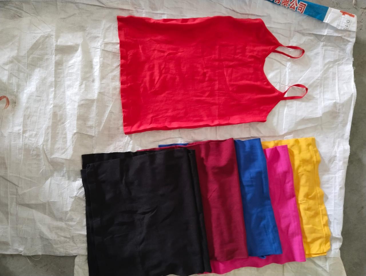🔥 Free Size Solid Color Spaghetti Strap Tops – Vibrant Everyday Essentials