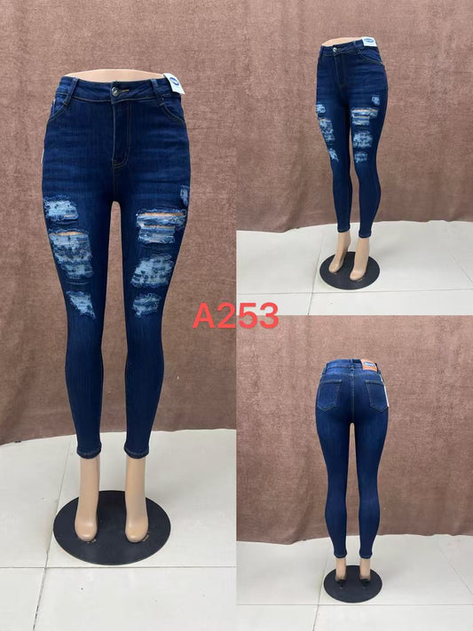 Women’s Distressed Skinny Jeans A253 (26-36)