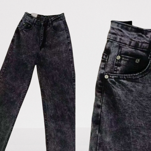 Levin’s Black Acid Wash Straight Jeans – Sizes 30-38